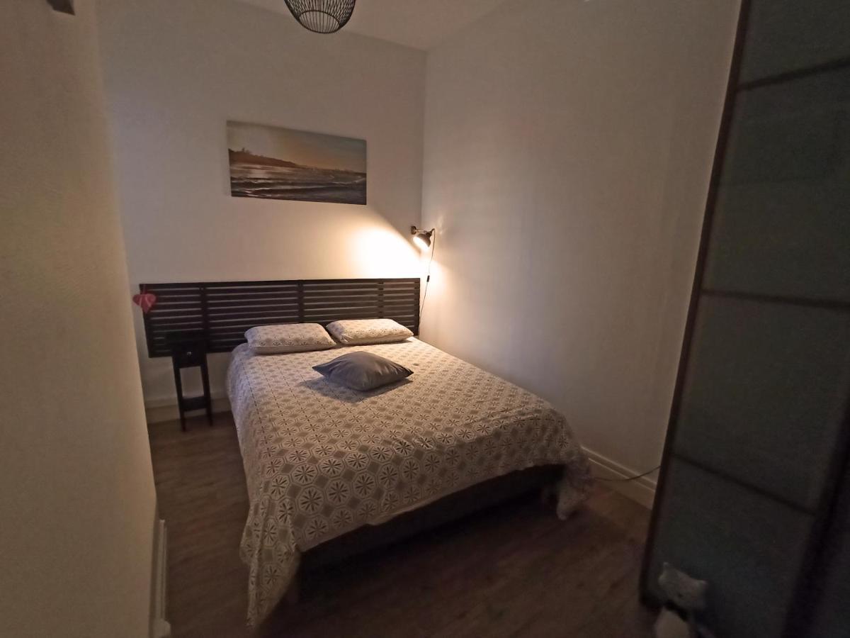 Bel Appartement Independant Centre De Magny-Cours Avec Parking ภายนอก รูปภาพ
