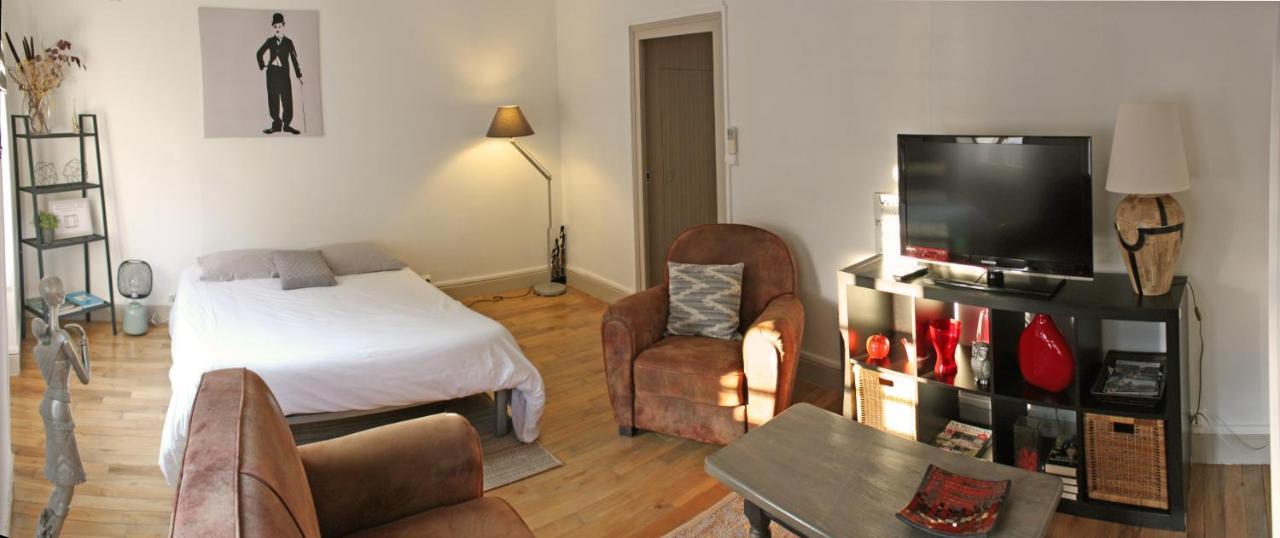 Bel Appartement Independant Centre De Magny-Cours Avec Parking ภายนอก รูปภาพ