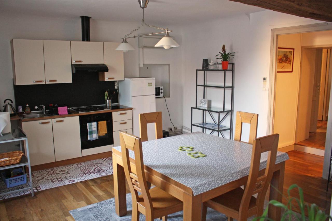 Bel Appartement Independant Centre De Magny-Cours Avec Parking ภายนอก รูปภาพ